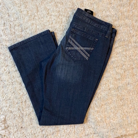 NWT a.n.a Bootcut Duke Wash Jeans Sz 31/12P - Picture 1 of 9
